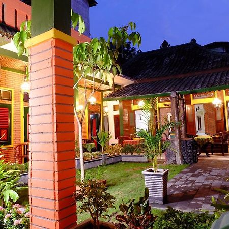 Kampoeng Djawa Hotel Yogyakarta Exteriör bild